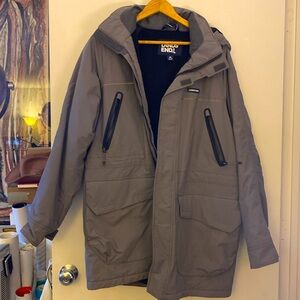 New! Men’s Waterproof, Insulated breathable Jacket with detachable hood.